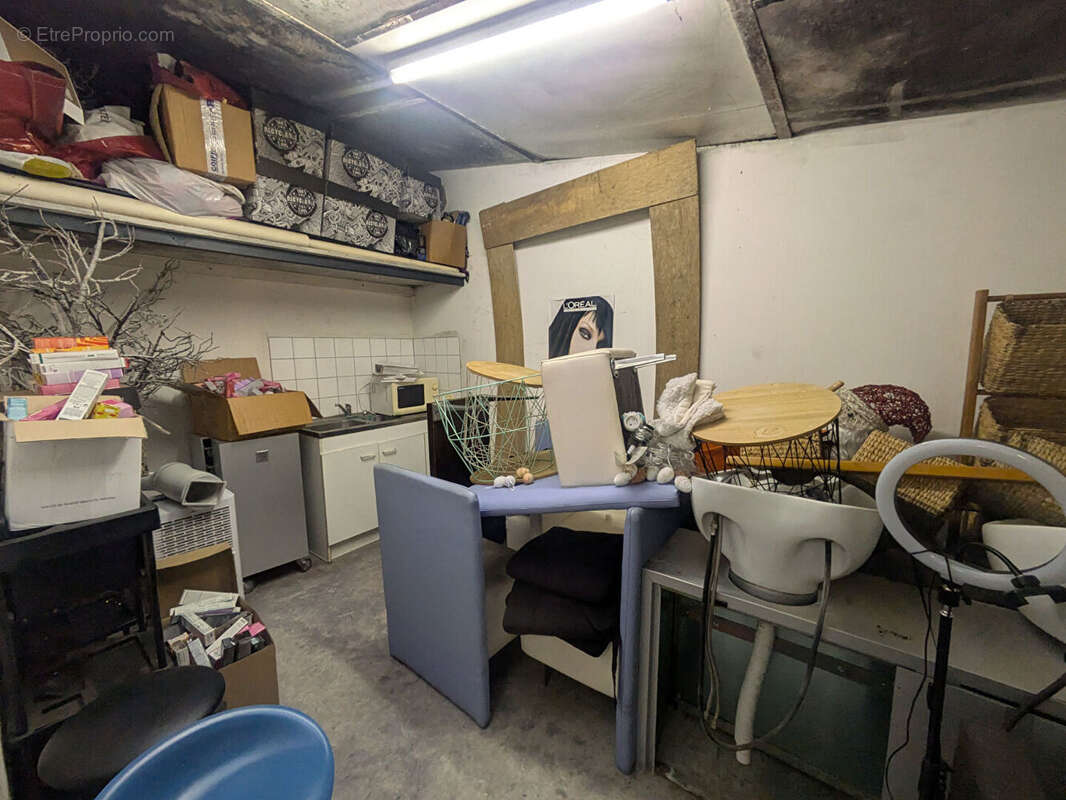 Commerce à FOUGERES