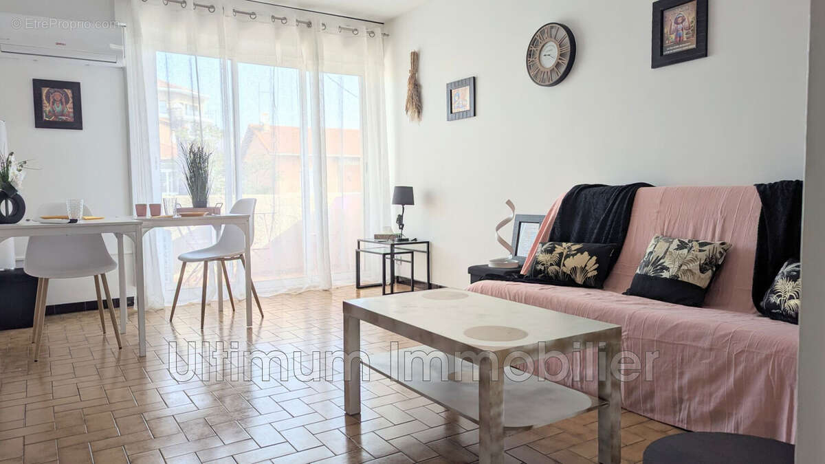 Appartement à FREJUS