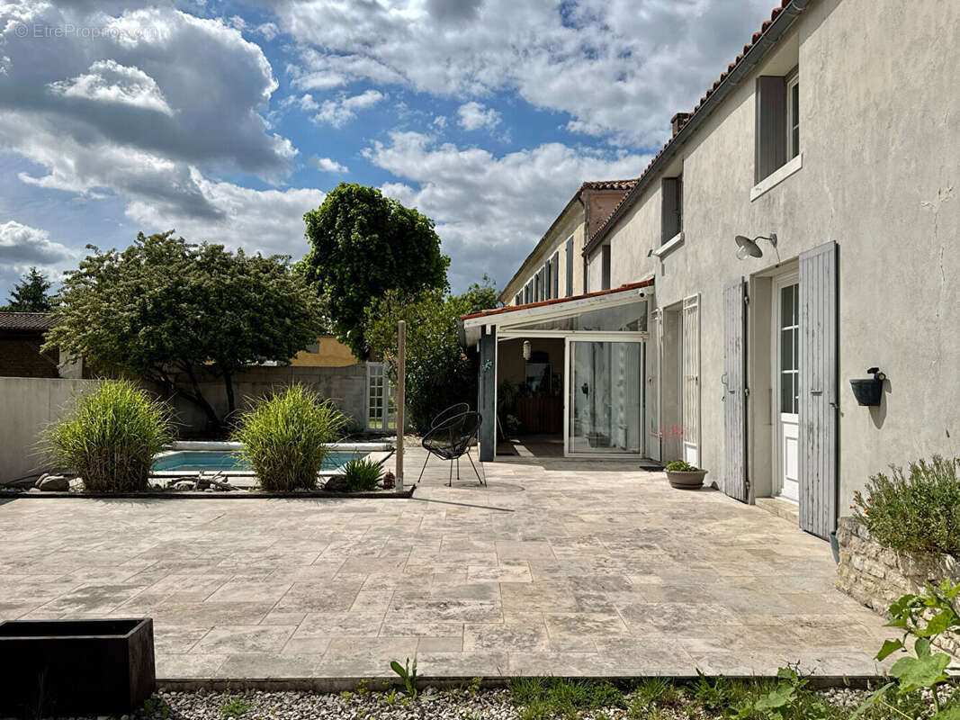 Maison à SAINT-MARD