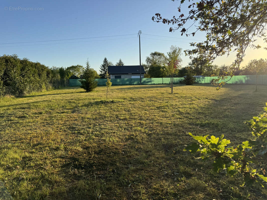 Maison à SAINTE-GENEVIEVE-DES-BOIS