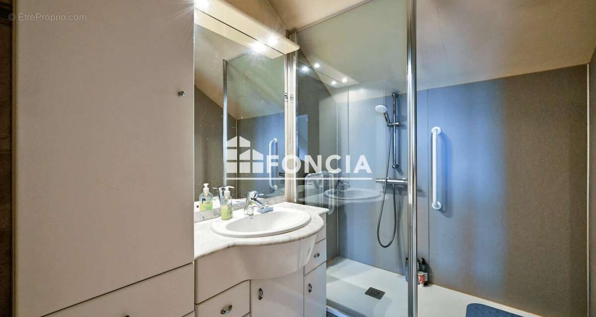 Appartement à MANTES-LA-JOLIE