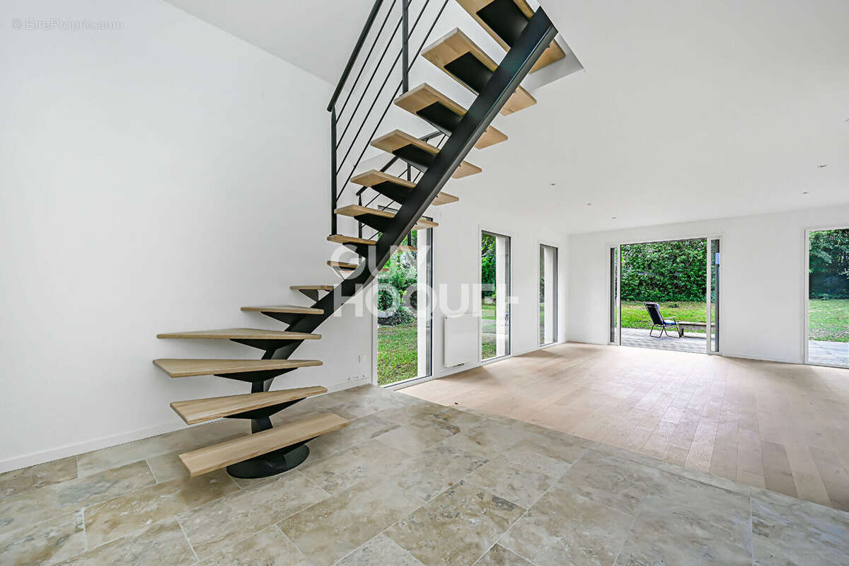 Maison à RUEIL-MALMAISON