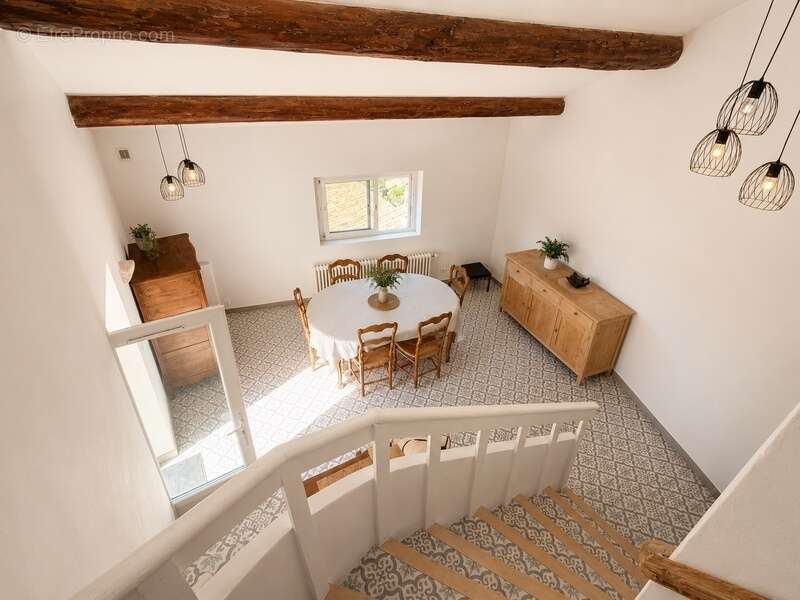 Maison à BONNIEUX