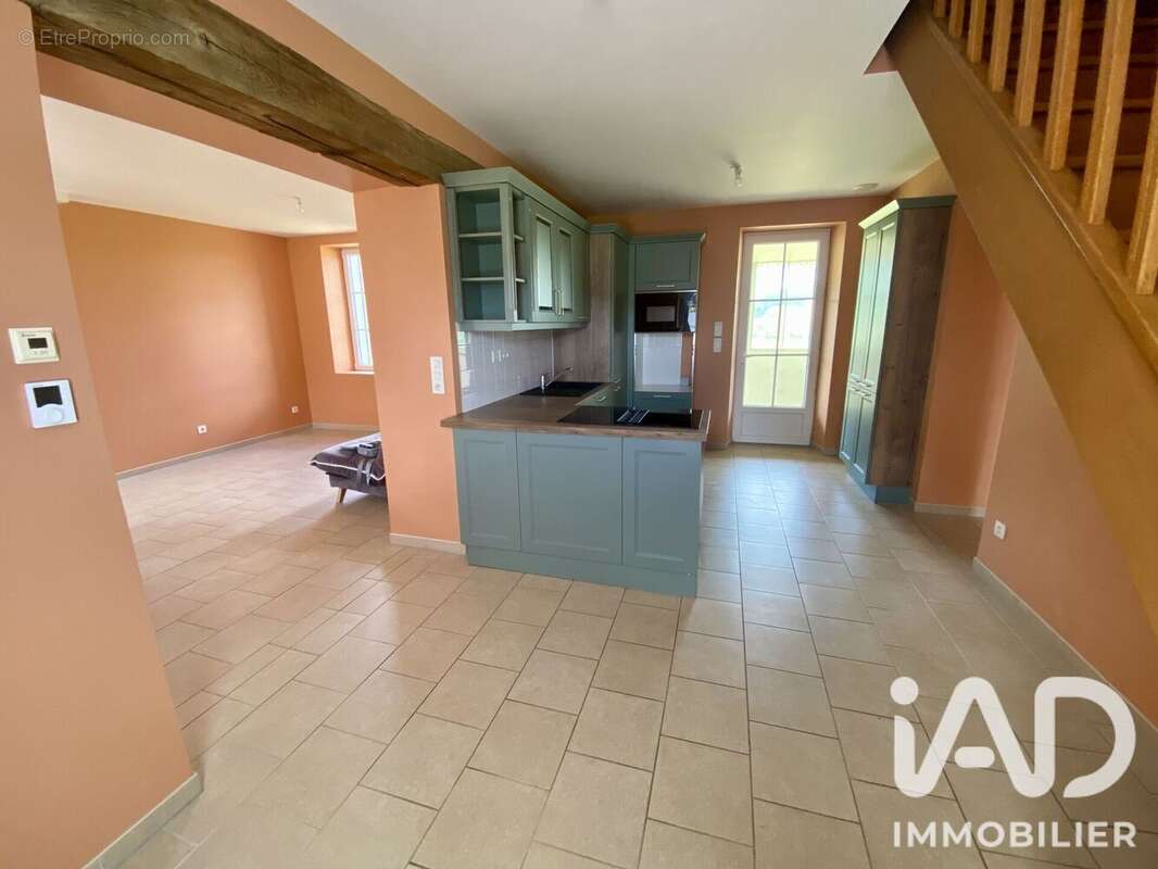 Maison 91 m² à Amilly  - photo 2