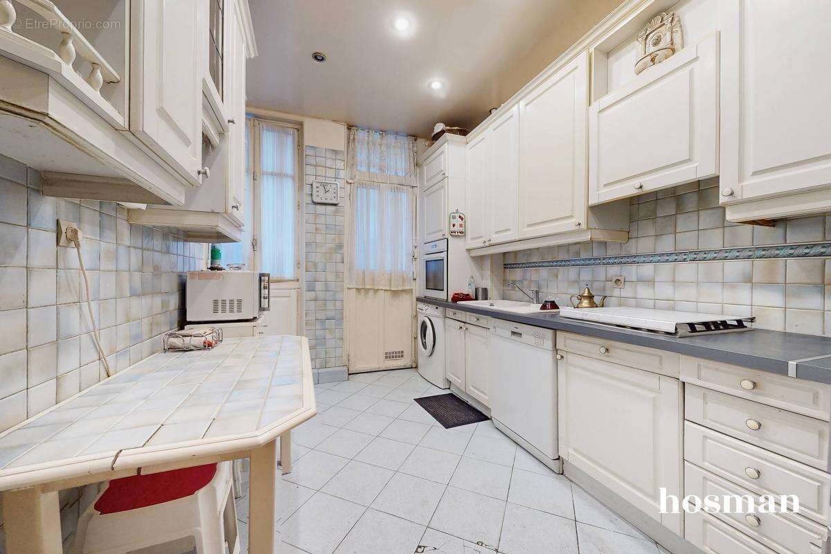 Appartement à PARIS-19E