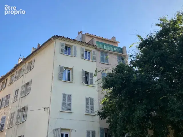 TOULON, Centre-Ville, studio de 15.5m2 en parfait état et idéalement placé - photo 7