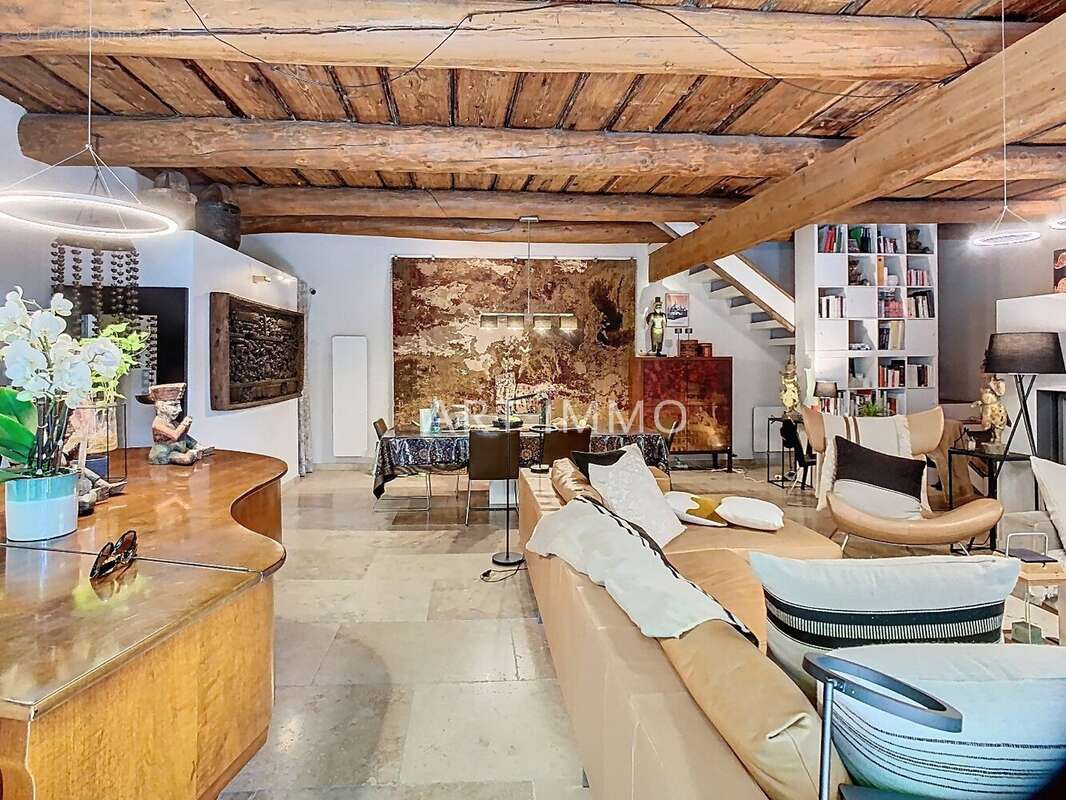 Maison à CAUMONT-SUR-DURANCE