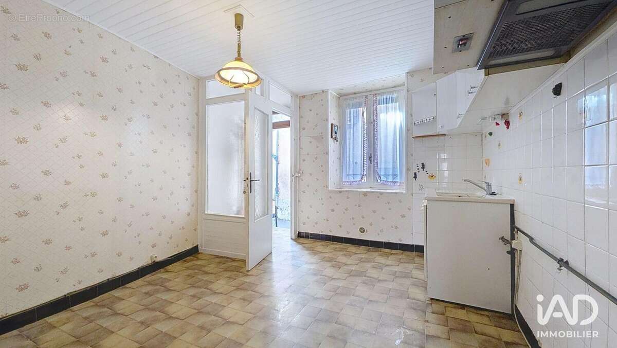 Maison 124 m² à Coudes  - photo 3