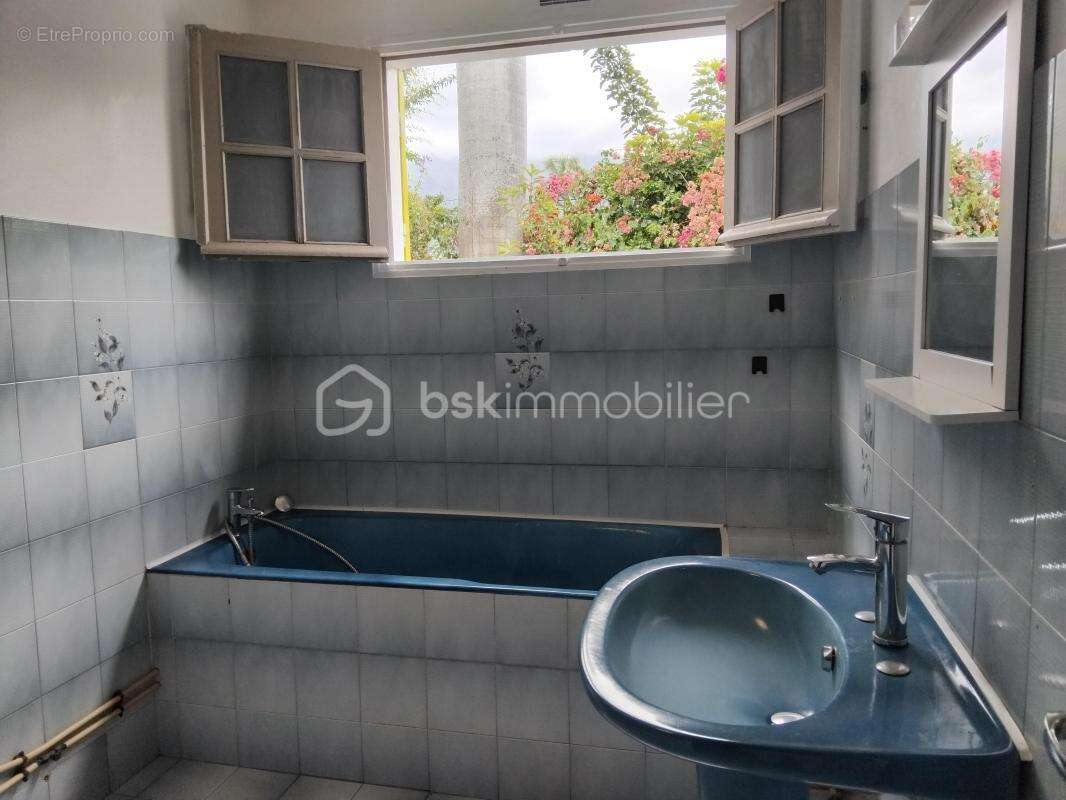 Maison à ENTRE-DEUX