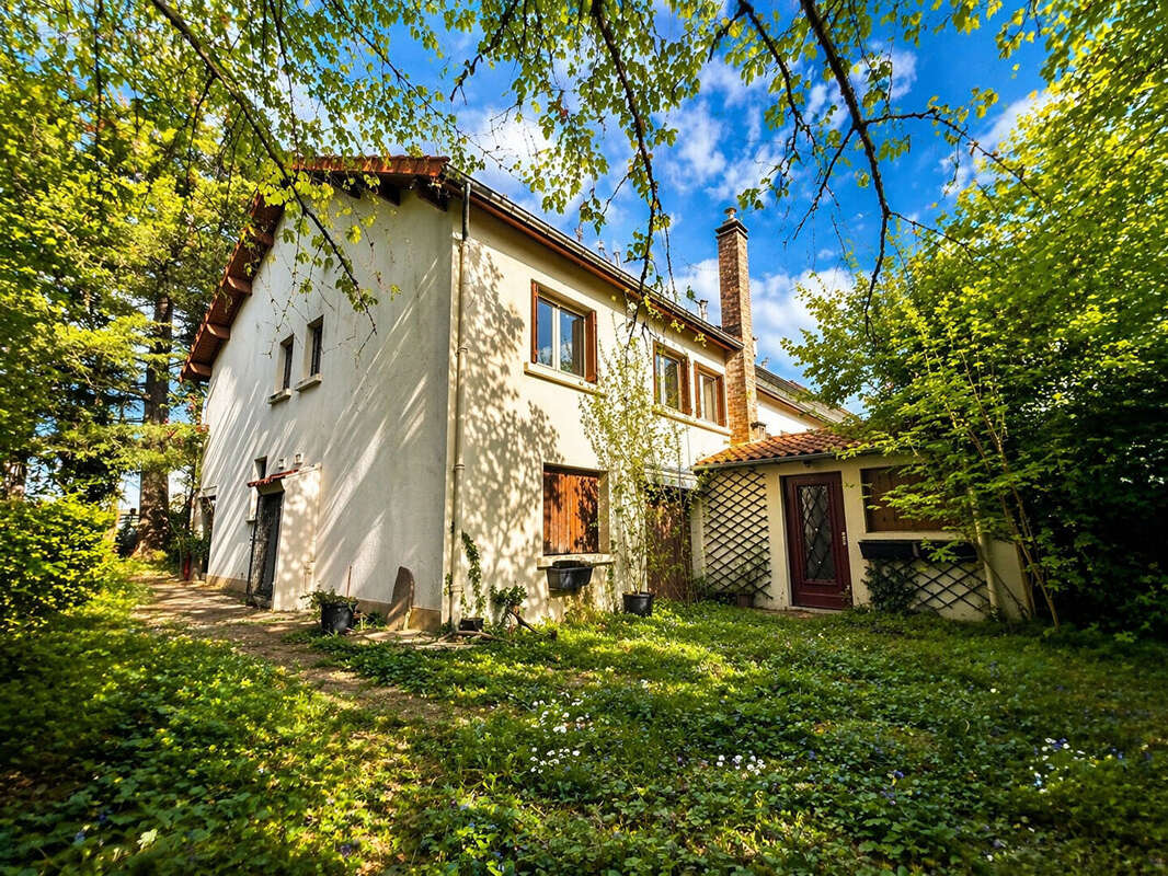 Maison à VILLEBON-SUR-YVETTE