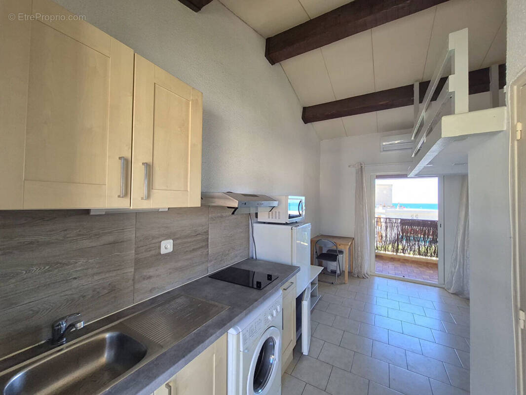 Appartement à SAUSSET-LES-PINS