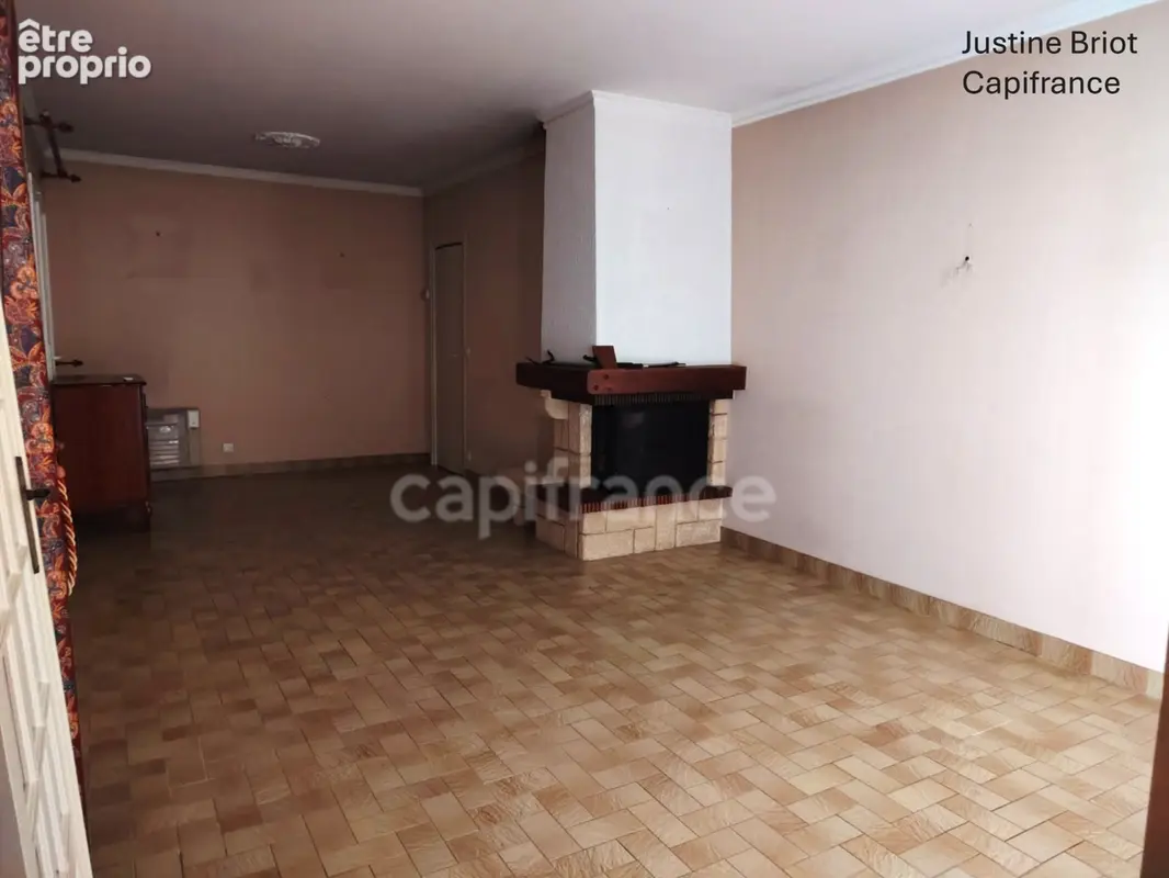 CHAULGNES – Maison avec sous-sol complet et beau potentiel - photo 3