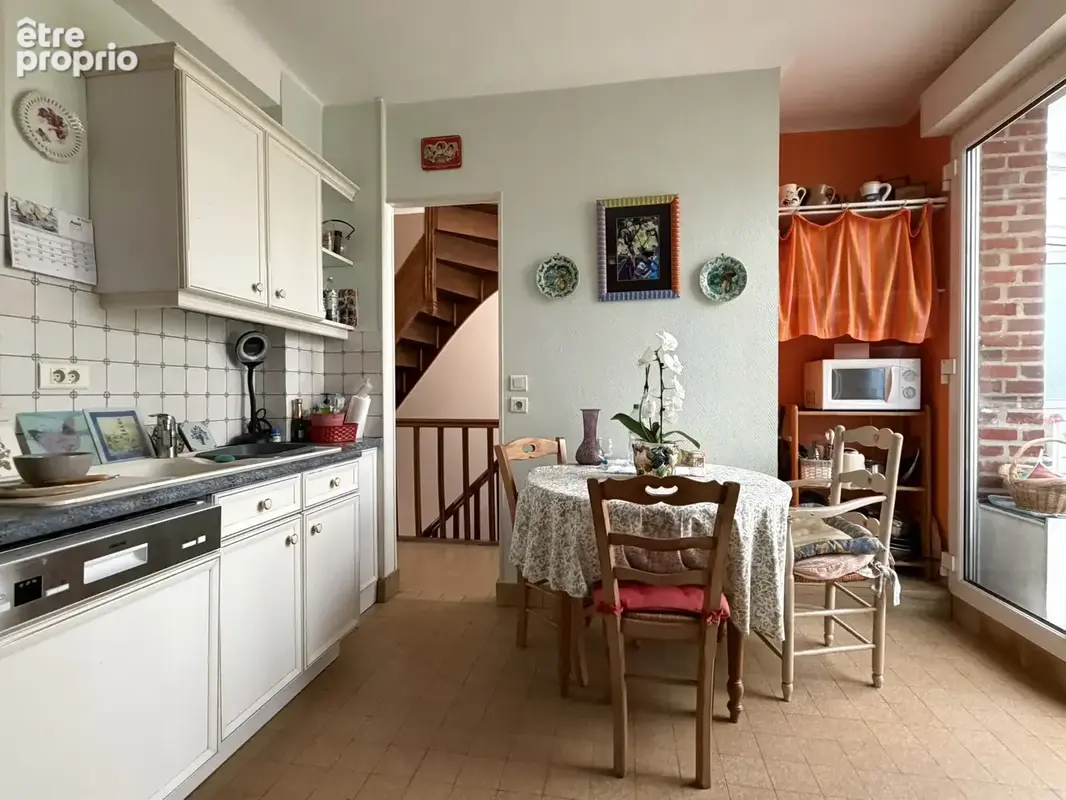 Nouveauté : belle bâtisse avec possibilité de 2 logements + garage - photo 14