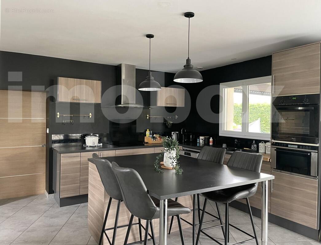 IMG_E2640 - Maison à BELLIGNE