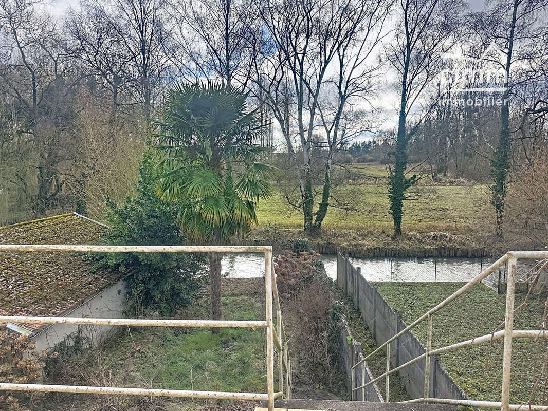 Appartement à AMILLY