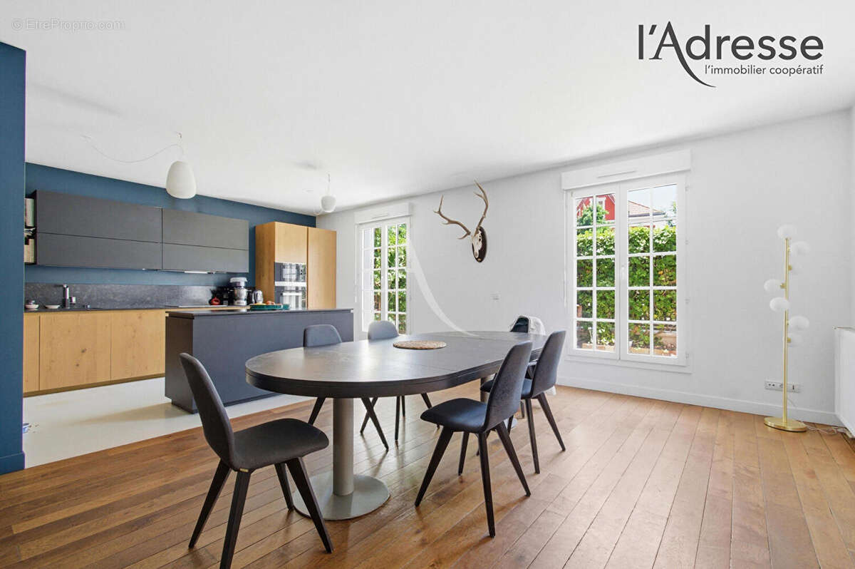 Appartement à SURESNES