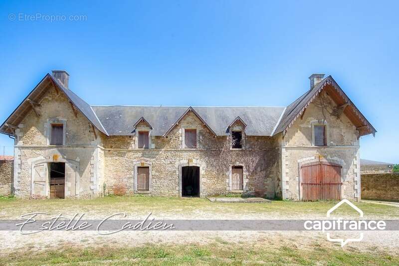 Maison à CHANTONNAY