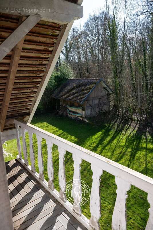 Maison à FONTAINEBLEAU