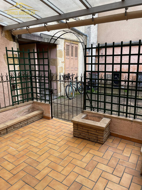 Appartement à CHARLIEU