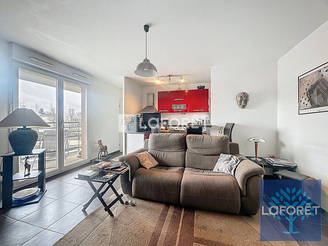 Appartement à VIGNEUX-SUR-SEINE