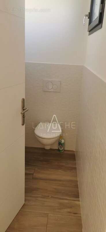 Maison à SAINT-GENIS-DES-FONTAINES