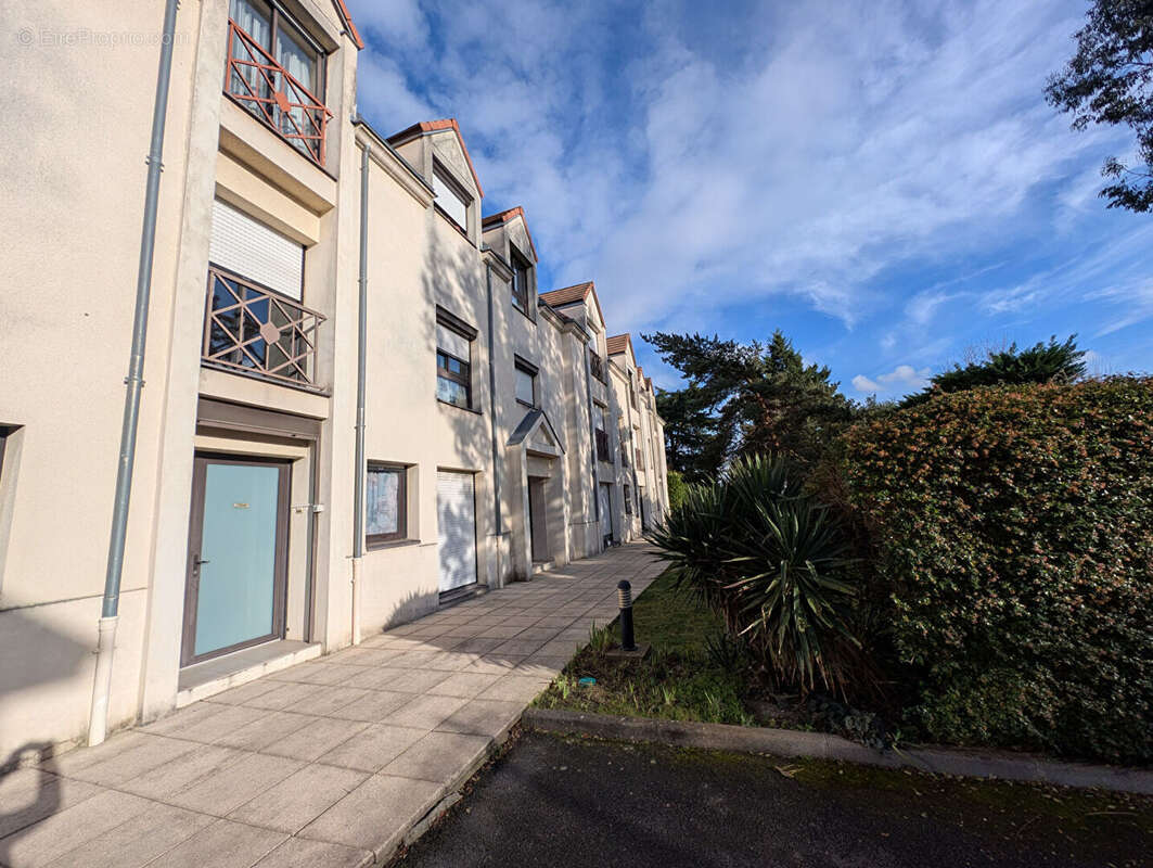 Appartement à MAISONS-LAFFITTE