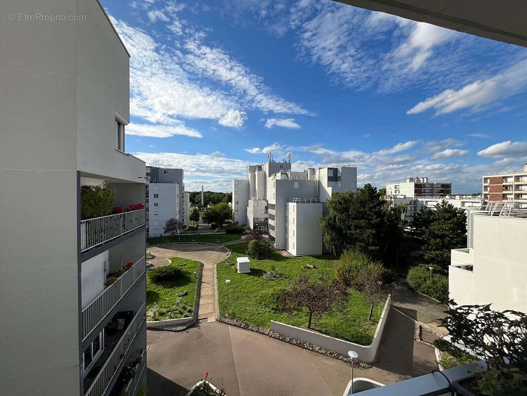 Appartement à QUINCY-SOUS-SENART