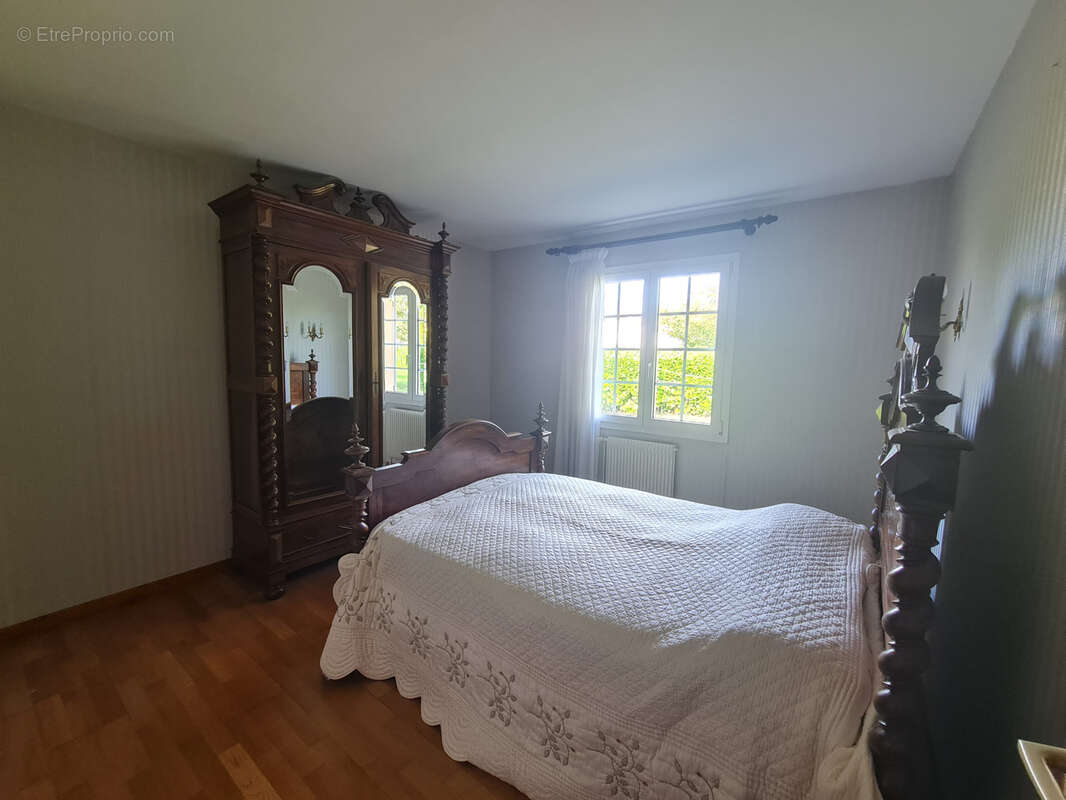 Maison à BELIN-BELIET