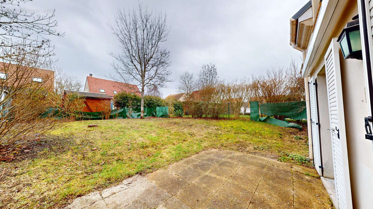 Maison à Breuillet de 85.20 m² - photo 9