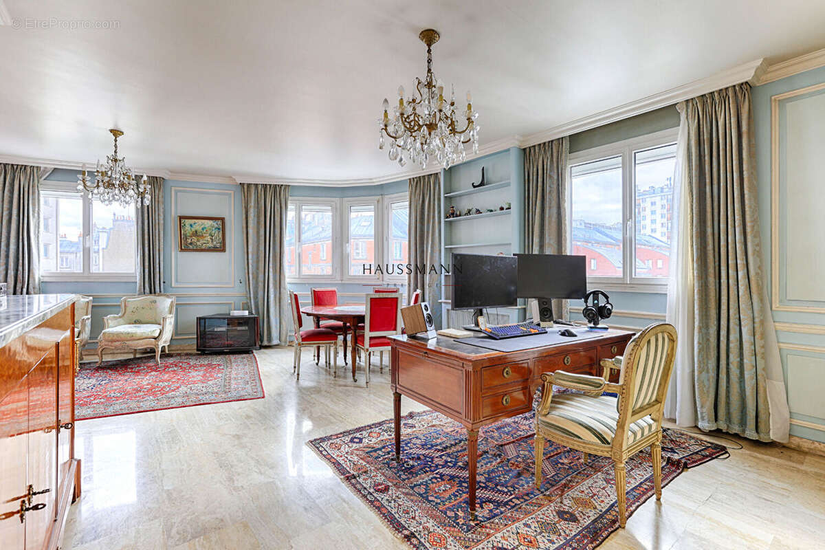 Appartement à PARIS-12E