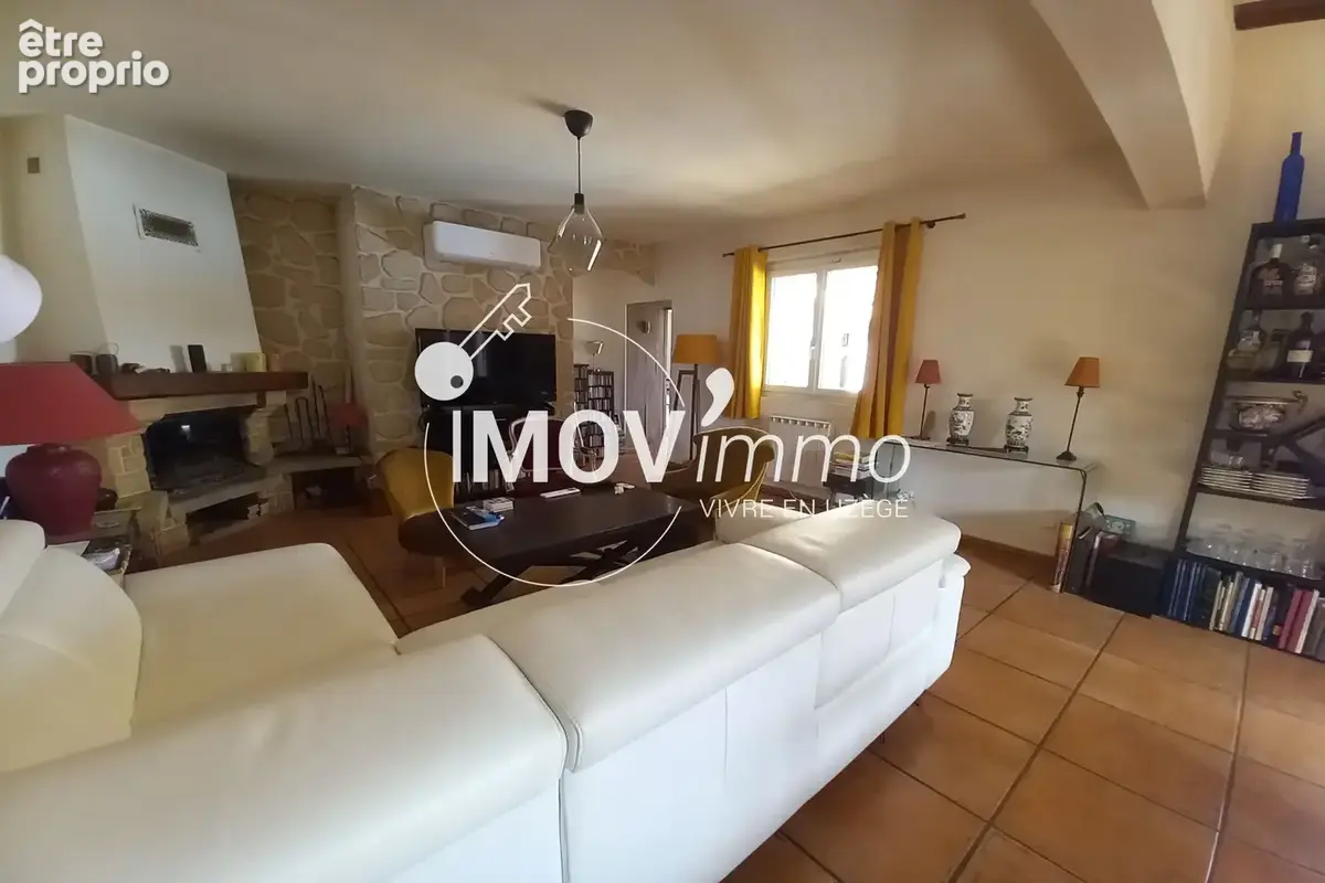 Maison 6 pièces 188 m² à vendre à Uzes (30700) - photo 3
