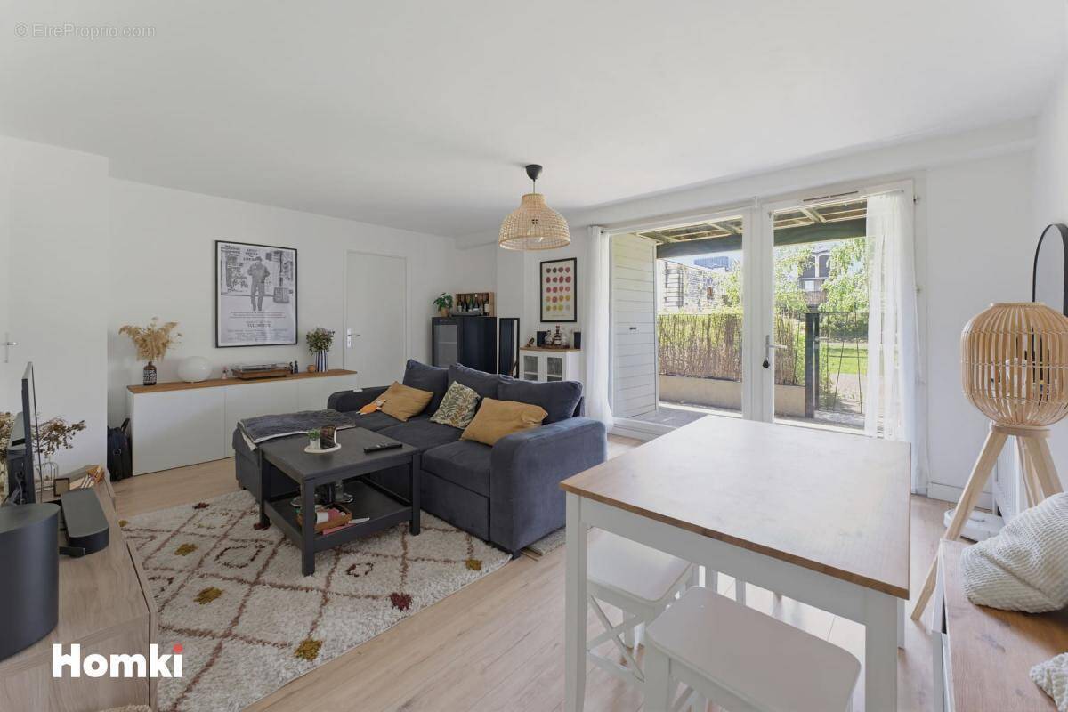 Appartement à BORDEAUX