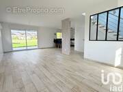 Photo 1 - Maison à POURNOY-LA-GRASSE