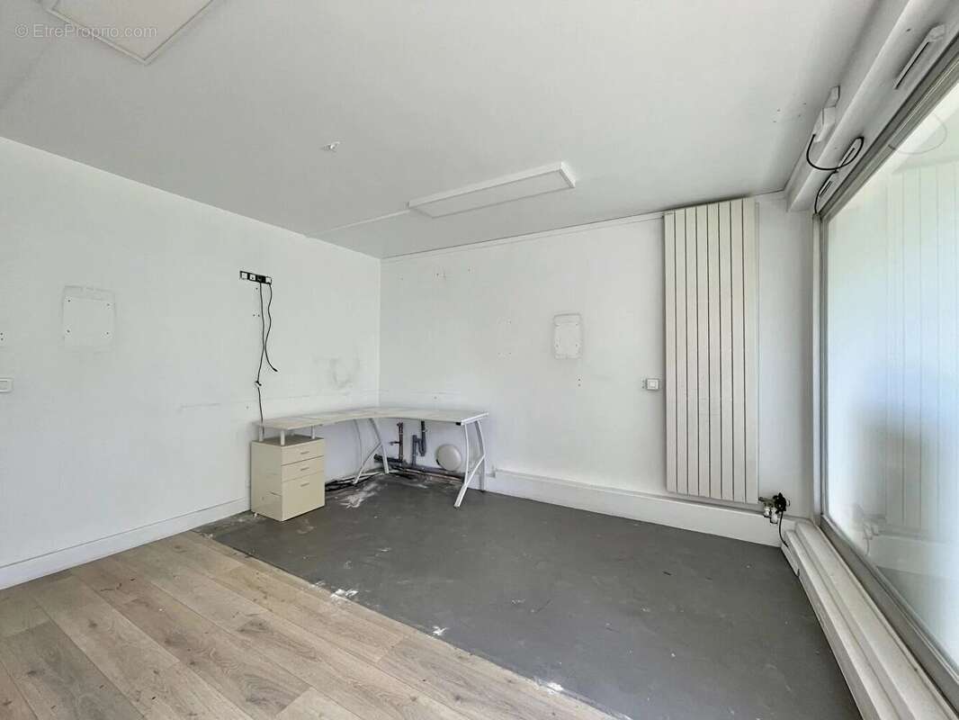 Appartement 80 m² à Courbevoie  - photo 3