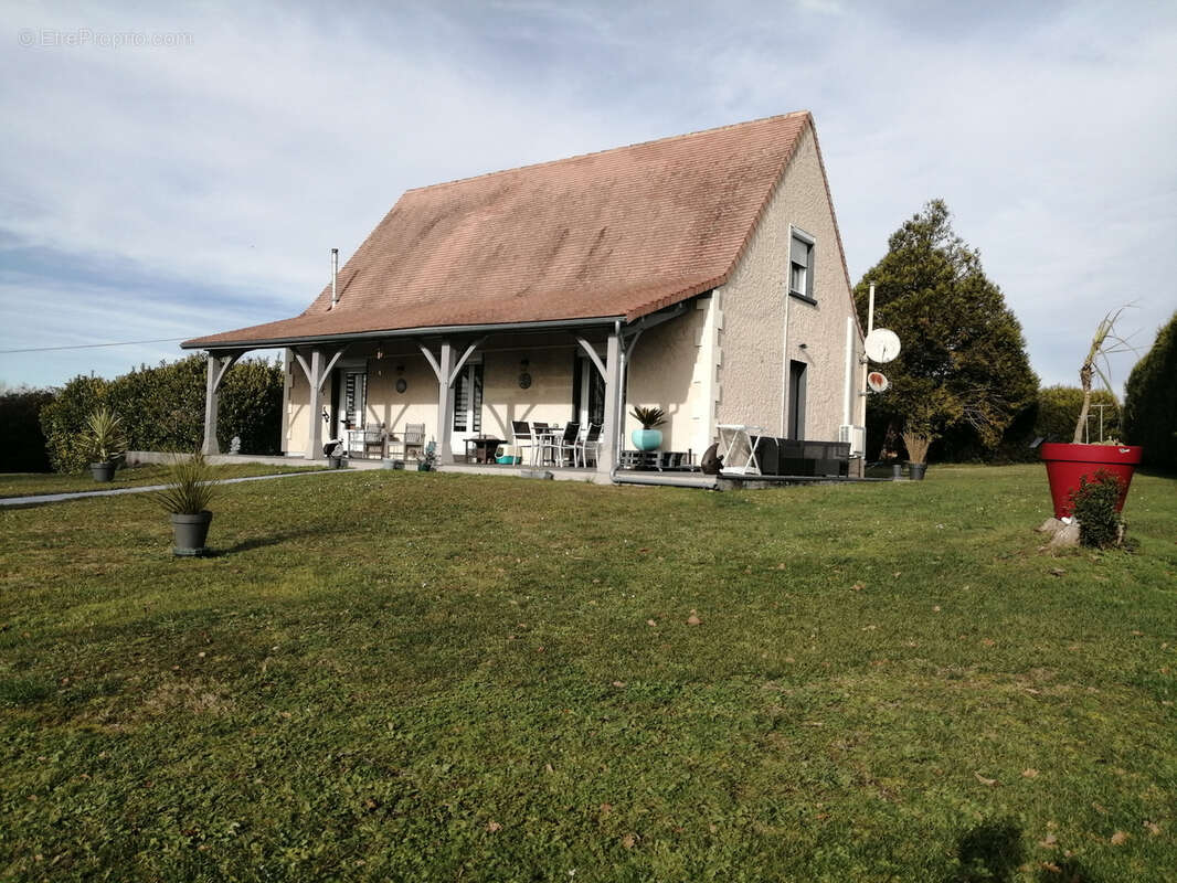Maison à SAINT-PAUL-LIZONNE