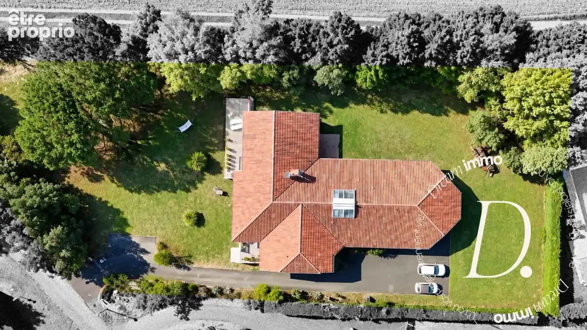 Maison 7 pièces 238 m² à vendre à Saint-Vincent-De-Paul (40990) - photo 3
