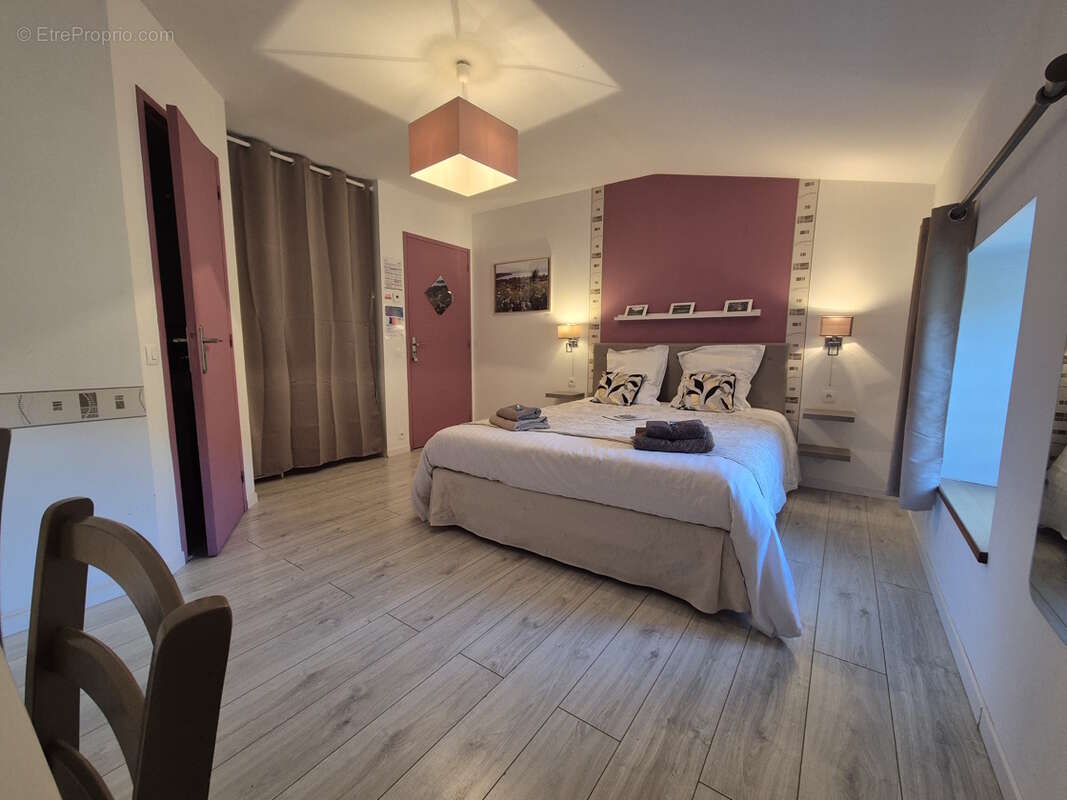 Belle propriété avec Chambres d'Hôtes et gîte. - photo 12