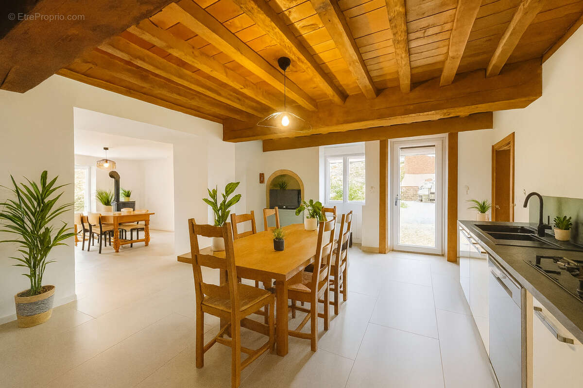 Maison à BOURBERAIN