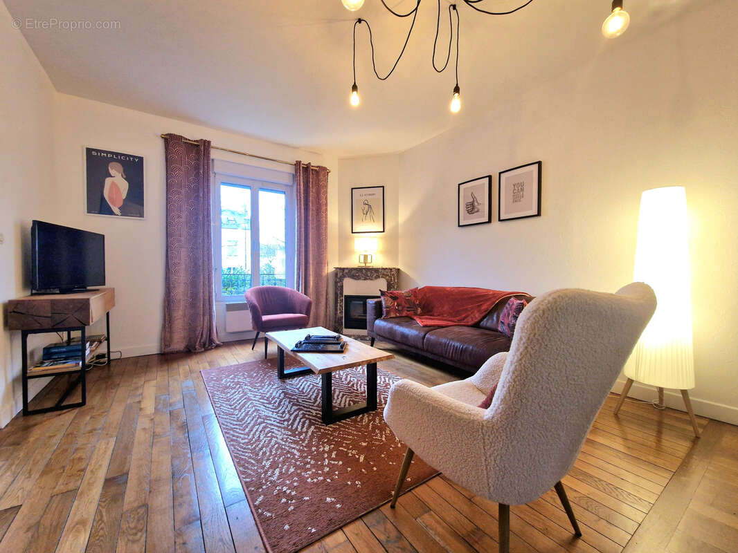 Appartement à COULOMMIERS