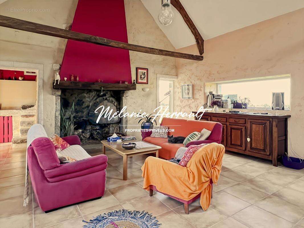 Maison à PARIGNE-L'EVEQUE