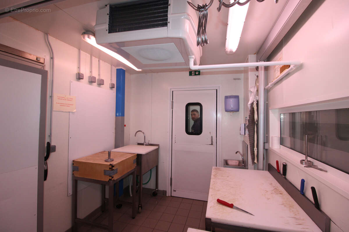 Commerce à MARSEILLE-11E