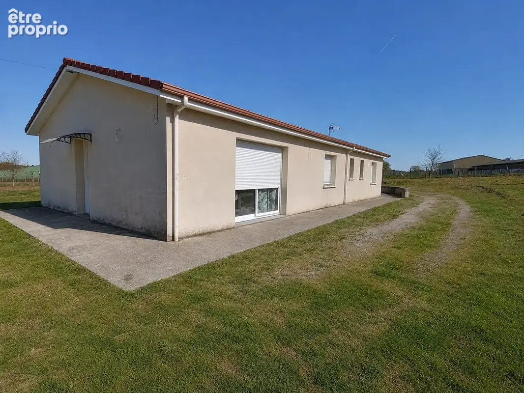 Maison 234 m² à La Souterraine  - photo 2