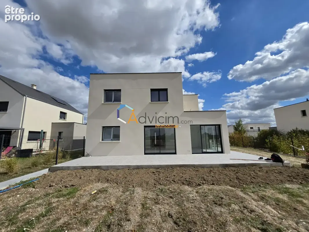 Maison 5 pièces 152 m² à vendre à Ormes (45140) - photo 2