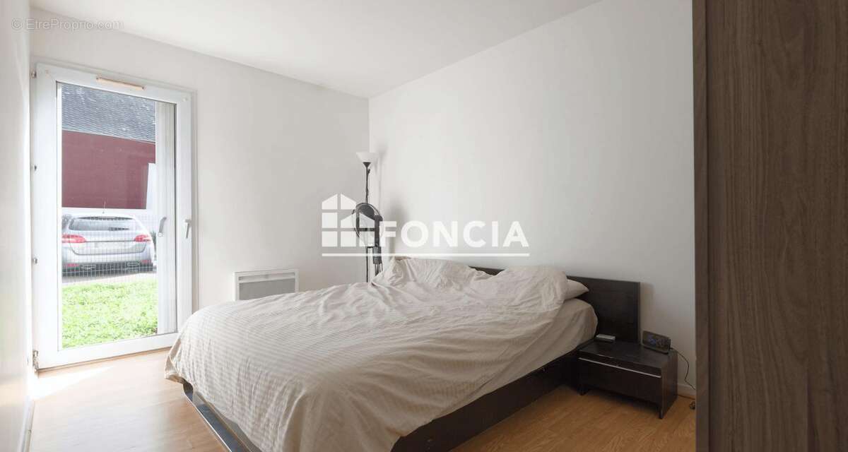 Appartement à CORBEIL-ESSONNES