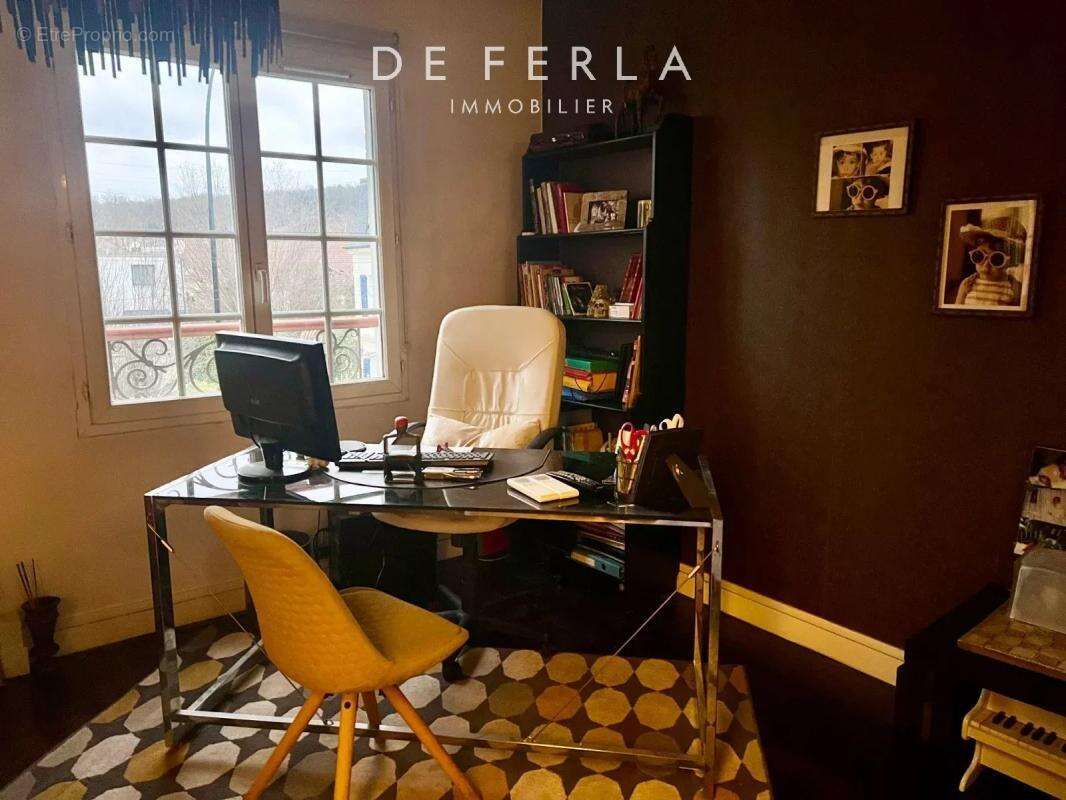 Maison à NEUILLY-PLAISANCE