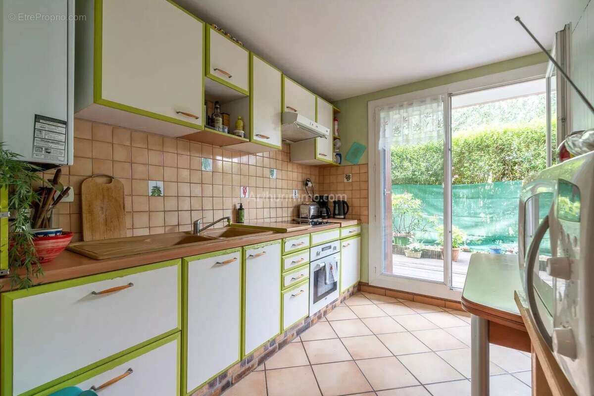 Appartement à PONTAULT-COMBAULT