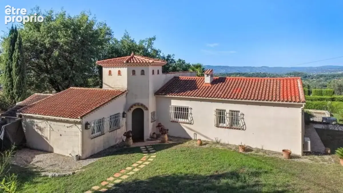 Maison à VALBONNE