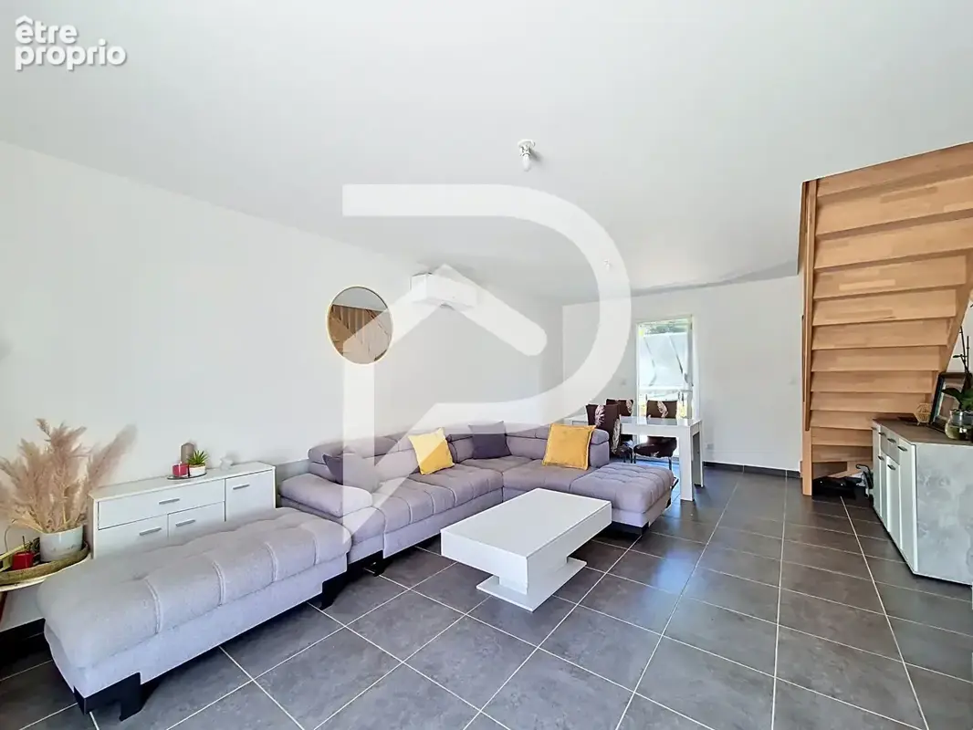 Maison à vendre Montelimar 5 pièce(s) 94 m2 - photo 7