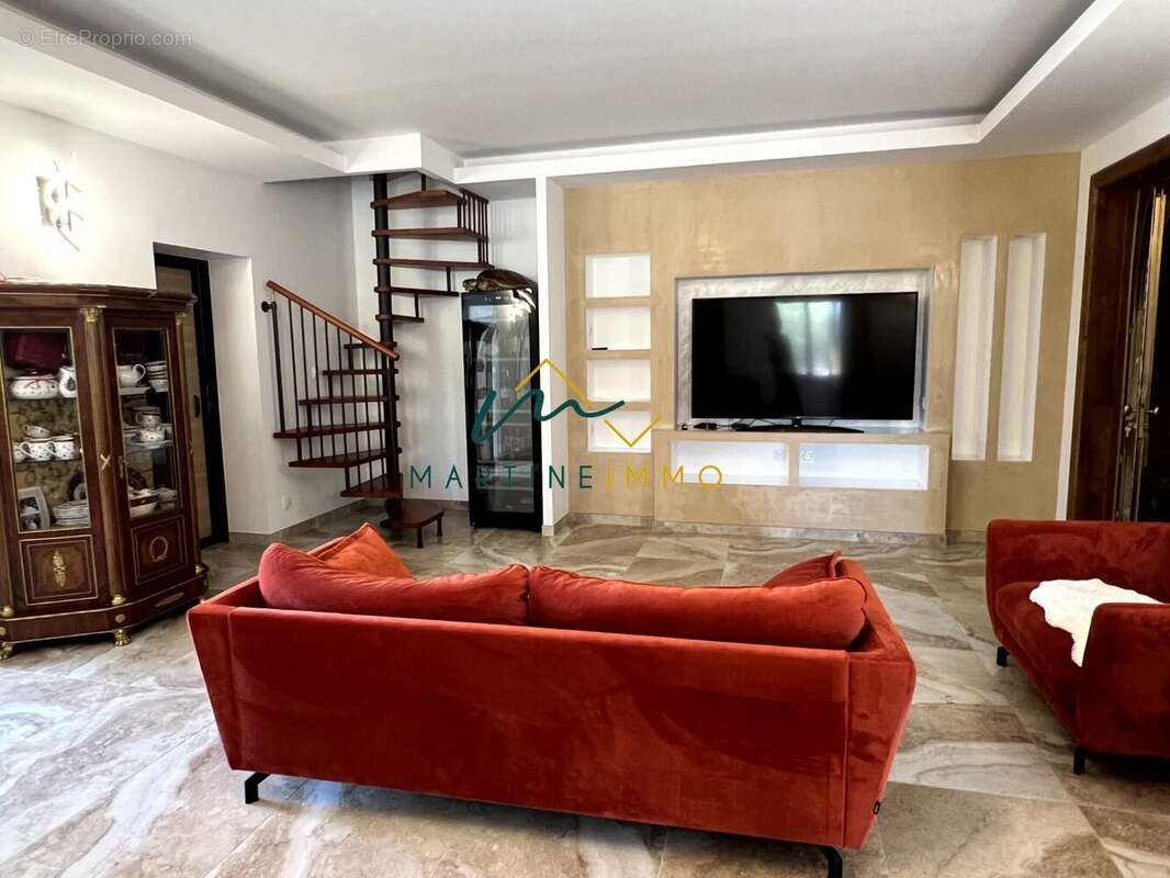 A VENDRE BEAUPUY   Propriété contemporaine de 290 m2 avec de - photo 9
