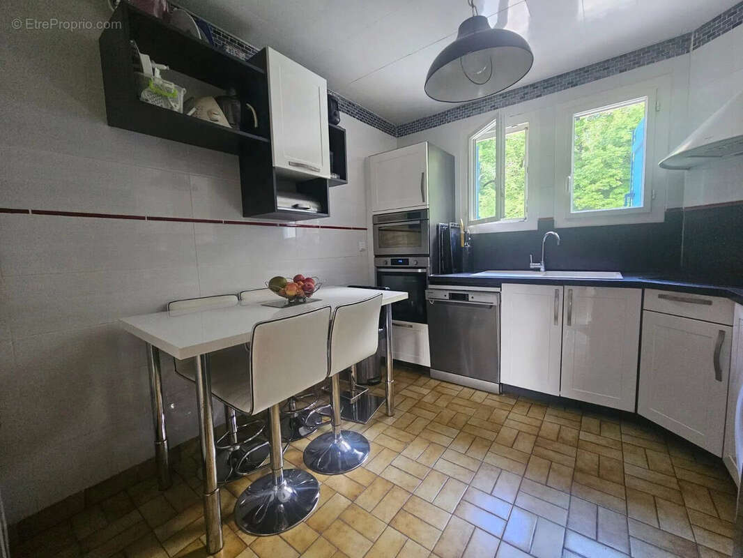 Maison 149 m² à Courtenay  - photo 8